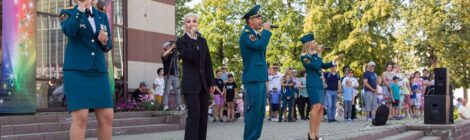 Специальным пожарным – 75